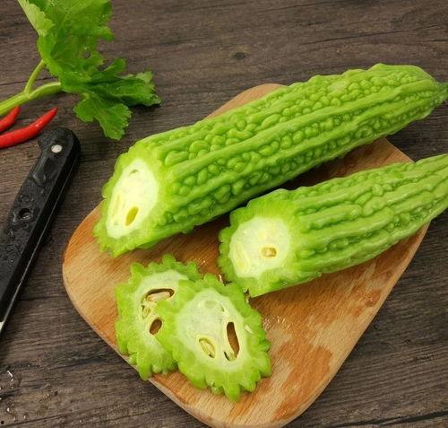 女配摆烂吃瓜四十集免费阅读